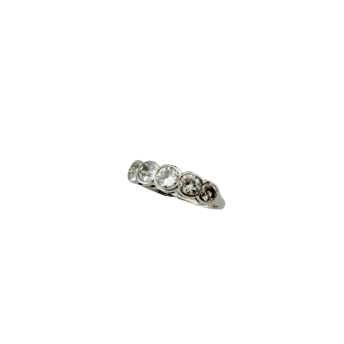 Bague en platine et diamants - Castafiore