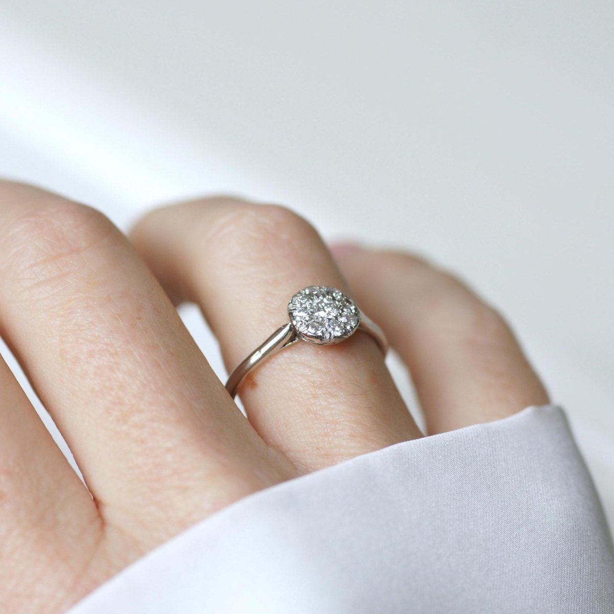 Bague en platine et diamants - Castafiore