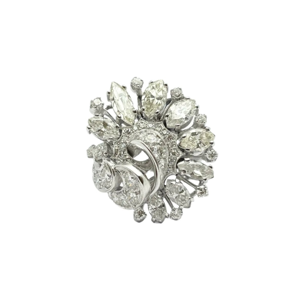 Bague en platine et diamants - Castafiore