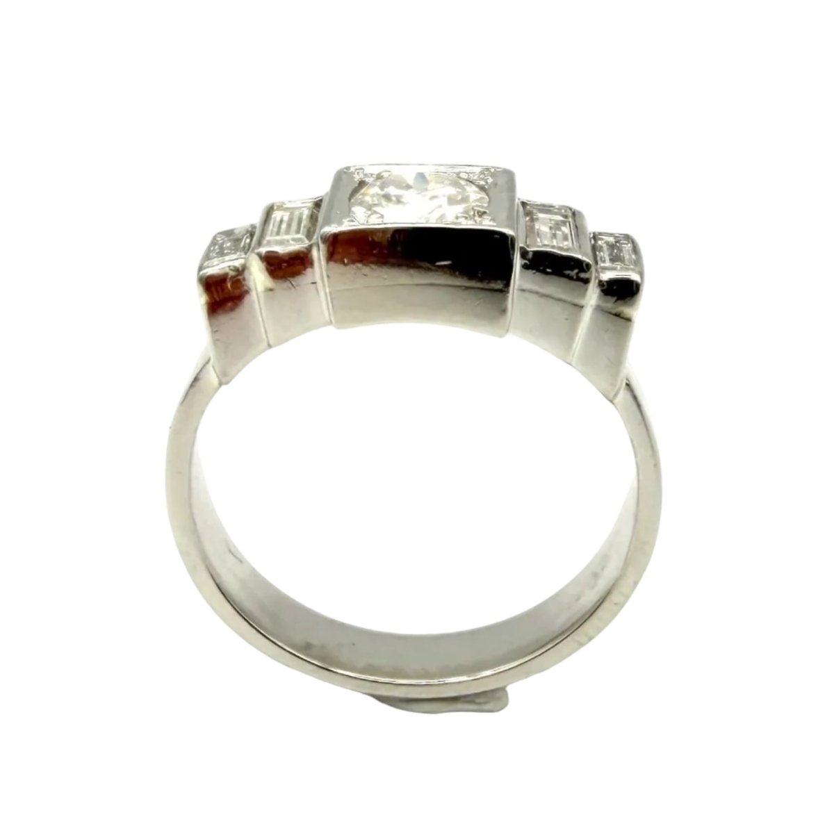 Bague en platine et diamants - Castafiore