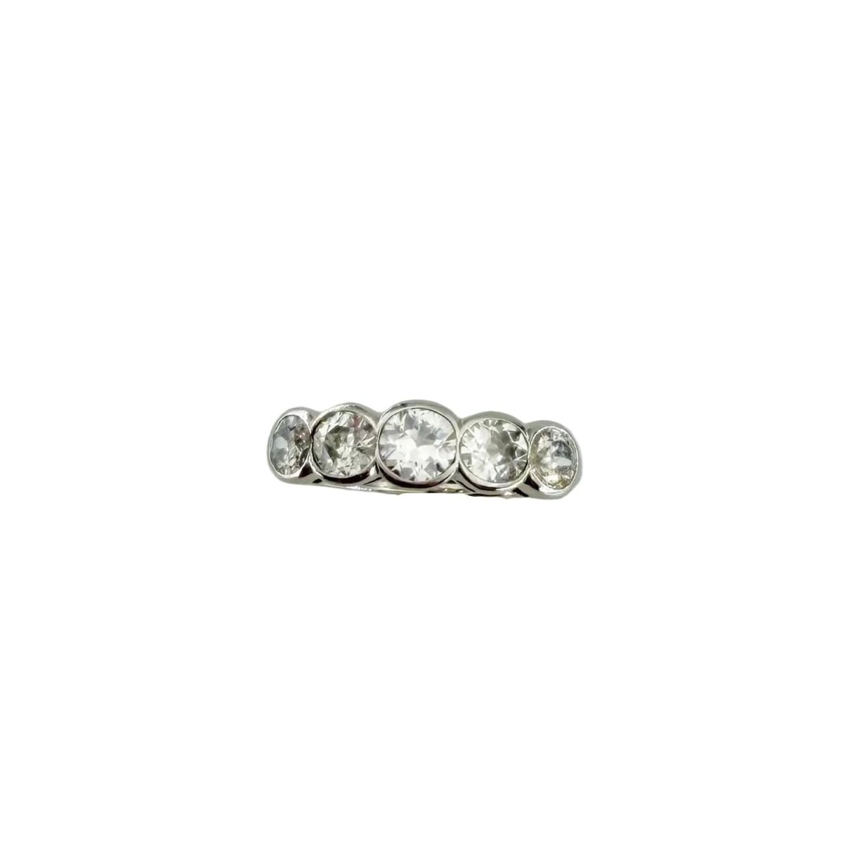 Bague en platine et diamants - Castafiore