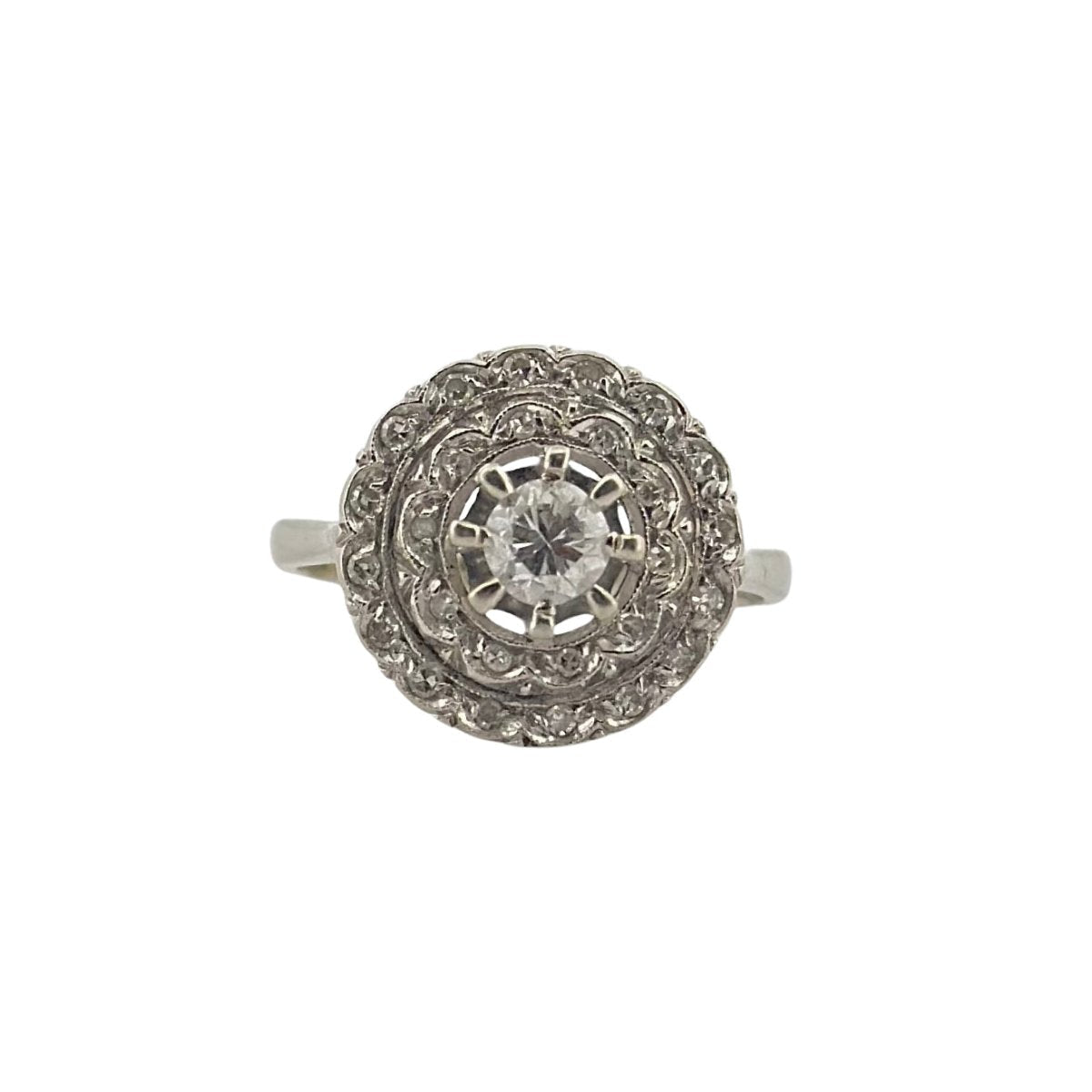Bague en platine et diamants - Castafiore