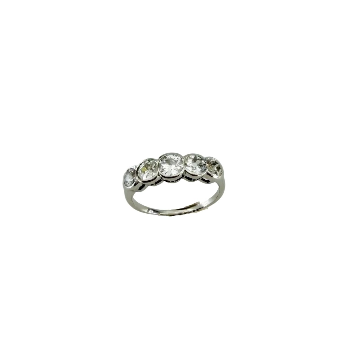 Bague en platine et diamants - Castafiore