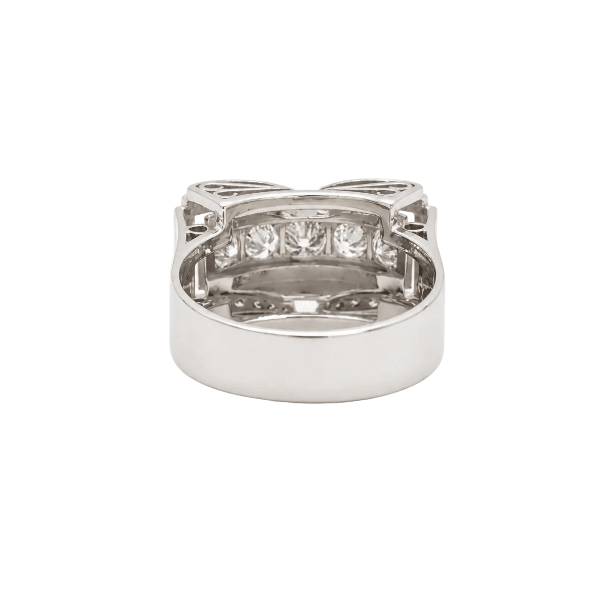 Bague en platine et diamants - Castafiore