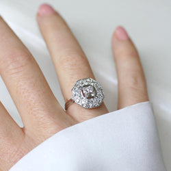 Bague en platine et diamants - Castafiore