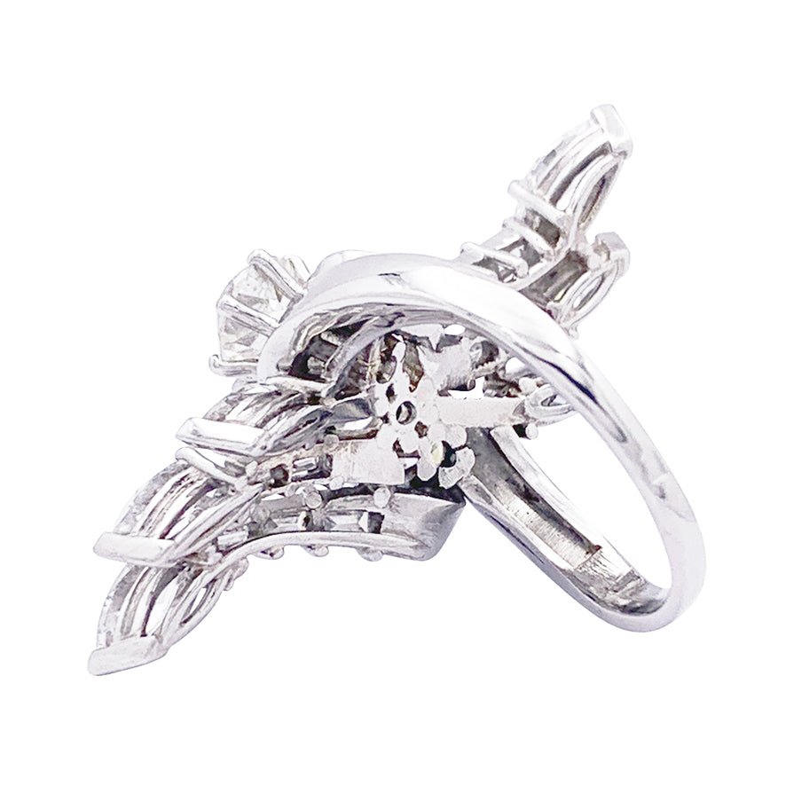 Bague en platine et diamants - Castafiore