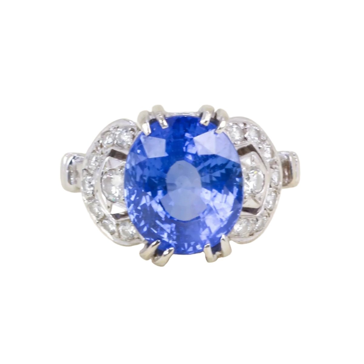 Bague en platine, saphir et diamants - Castafiore