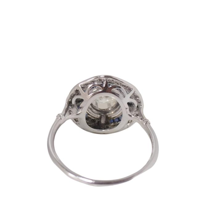 Bague en platine, saphirs et diamants - Castafiore