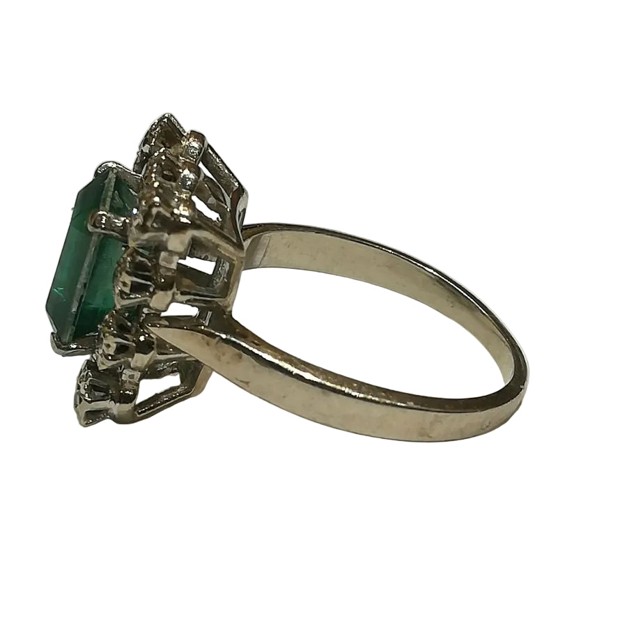 Bague entourage diamants or blanc - Castafiore