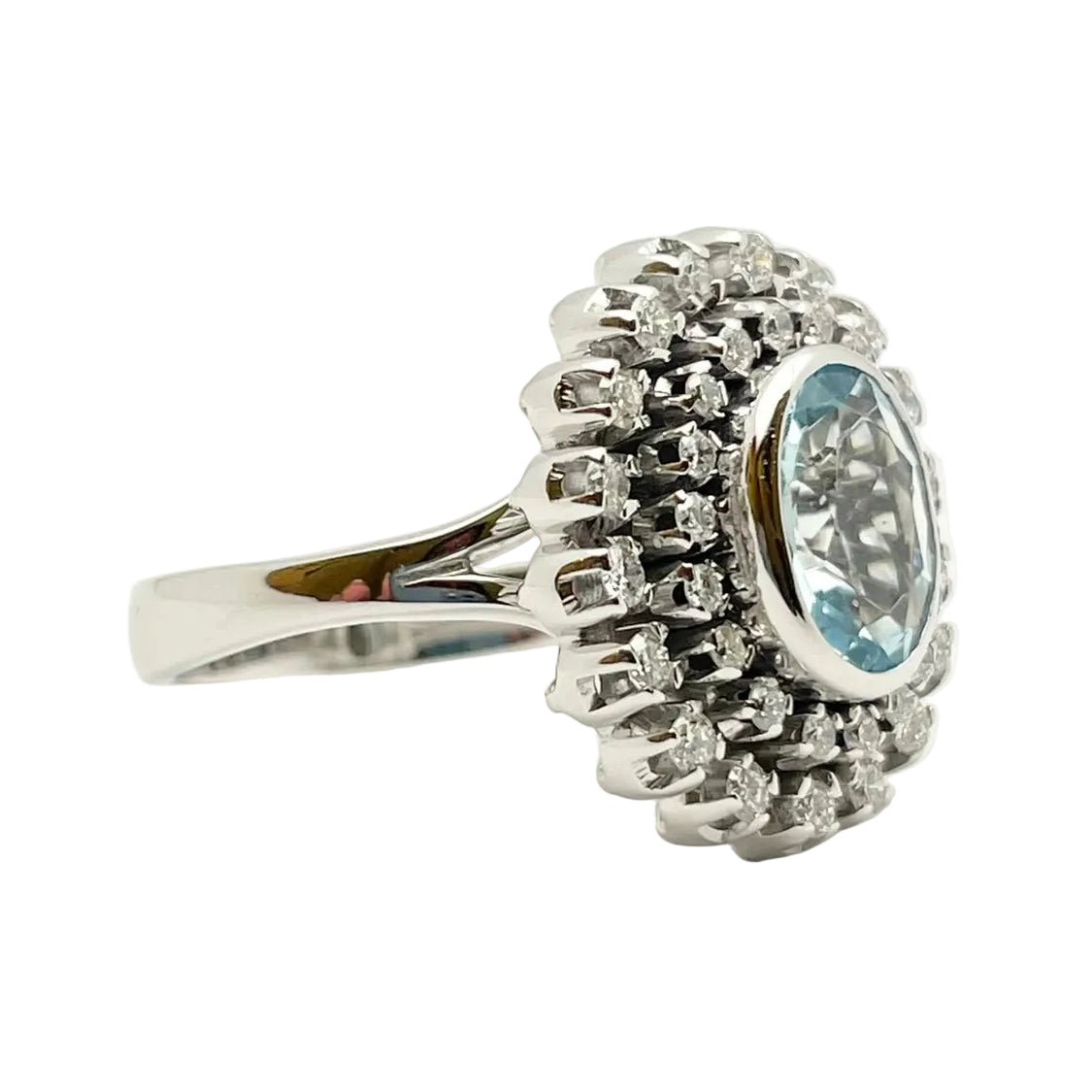 Bague Entourage en or blanc, aigue-marine et diamants - Castafiore