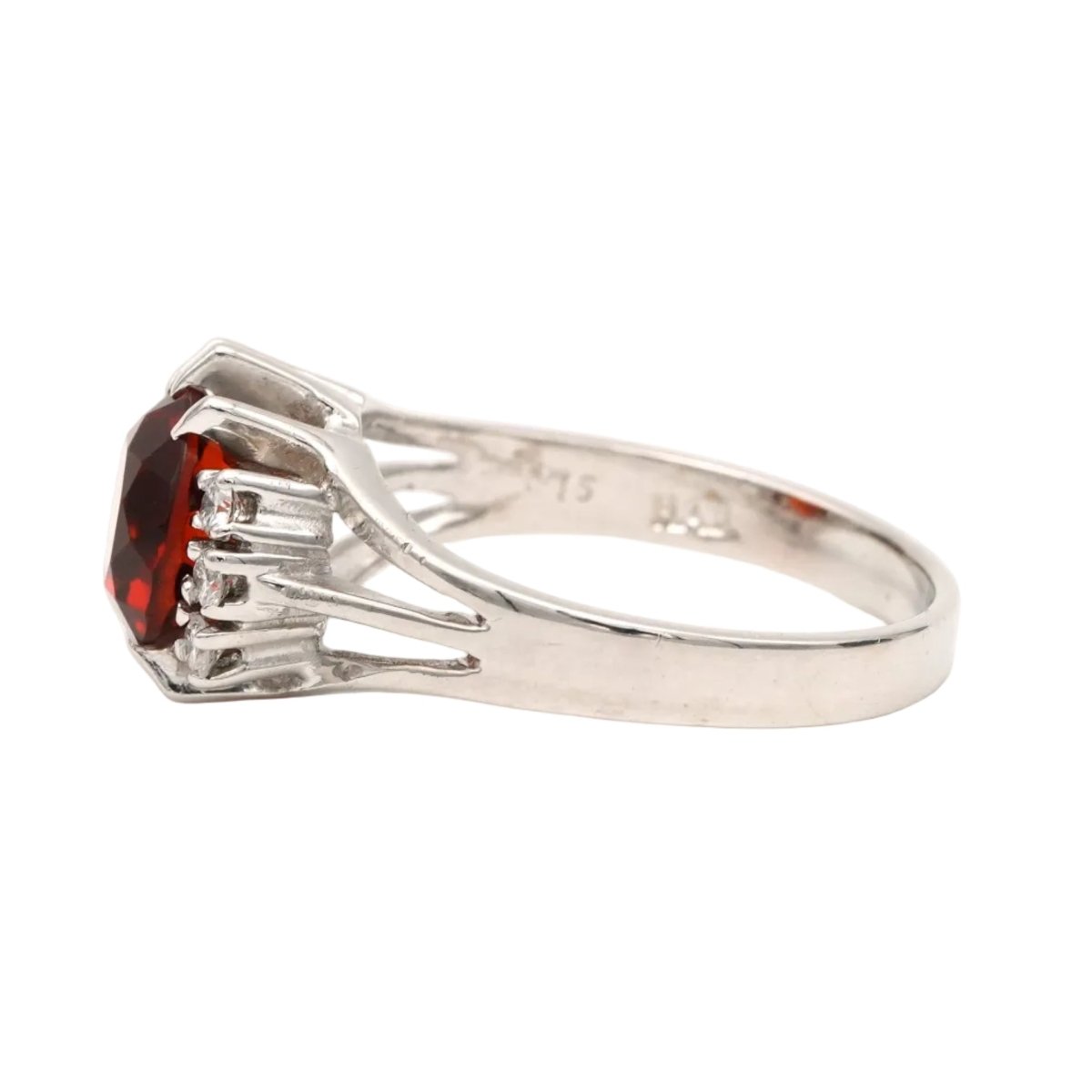 Bague Entourage en or blanc, citrine et diamants - Castafiore