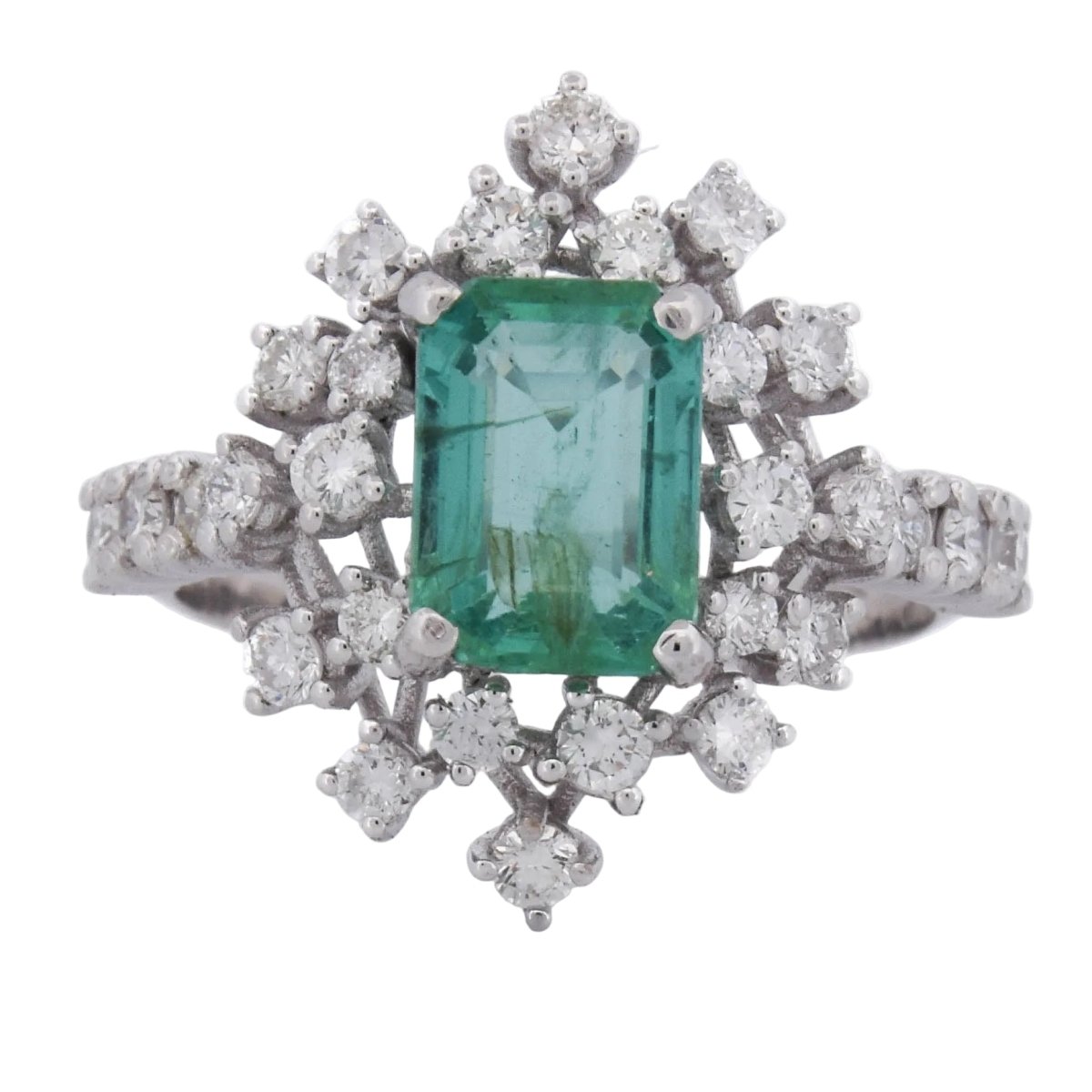 Bague Entourage en or blanc, émeraude et diamants - Castafiore
