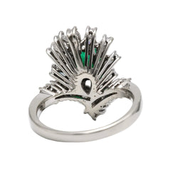 Bague Entourage en or blanc, émeraude et diamants - Castafiore