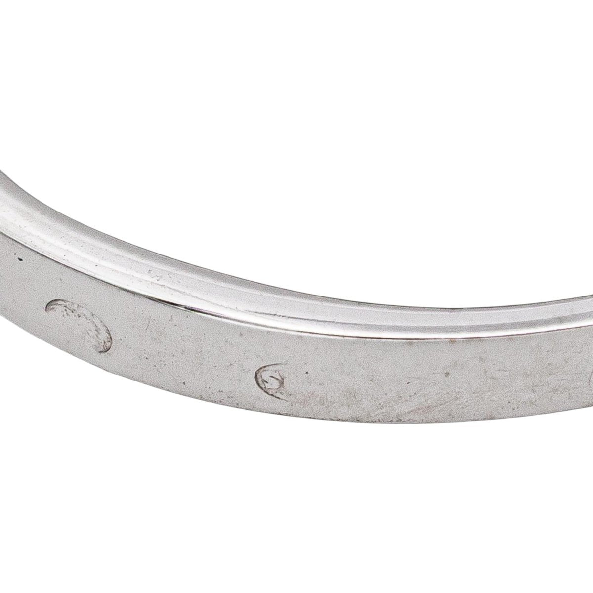 Bague Entourage en or blanc, émeraude et diamants - Castafiore