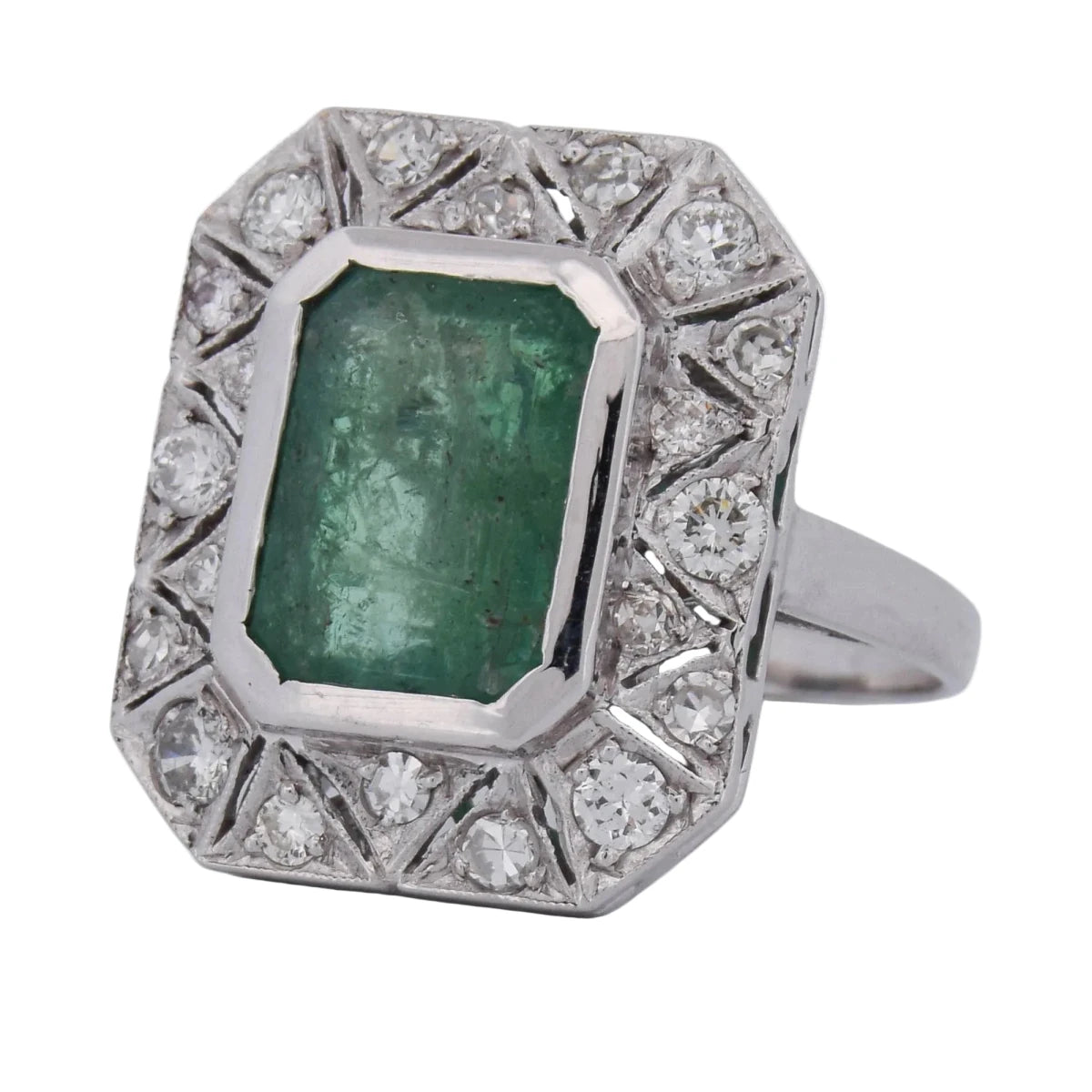 Bague Entourage en or blanc, émeraude et diamants - Castafiore