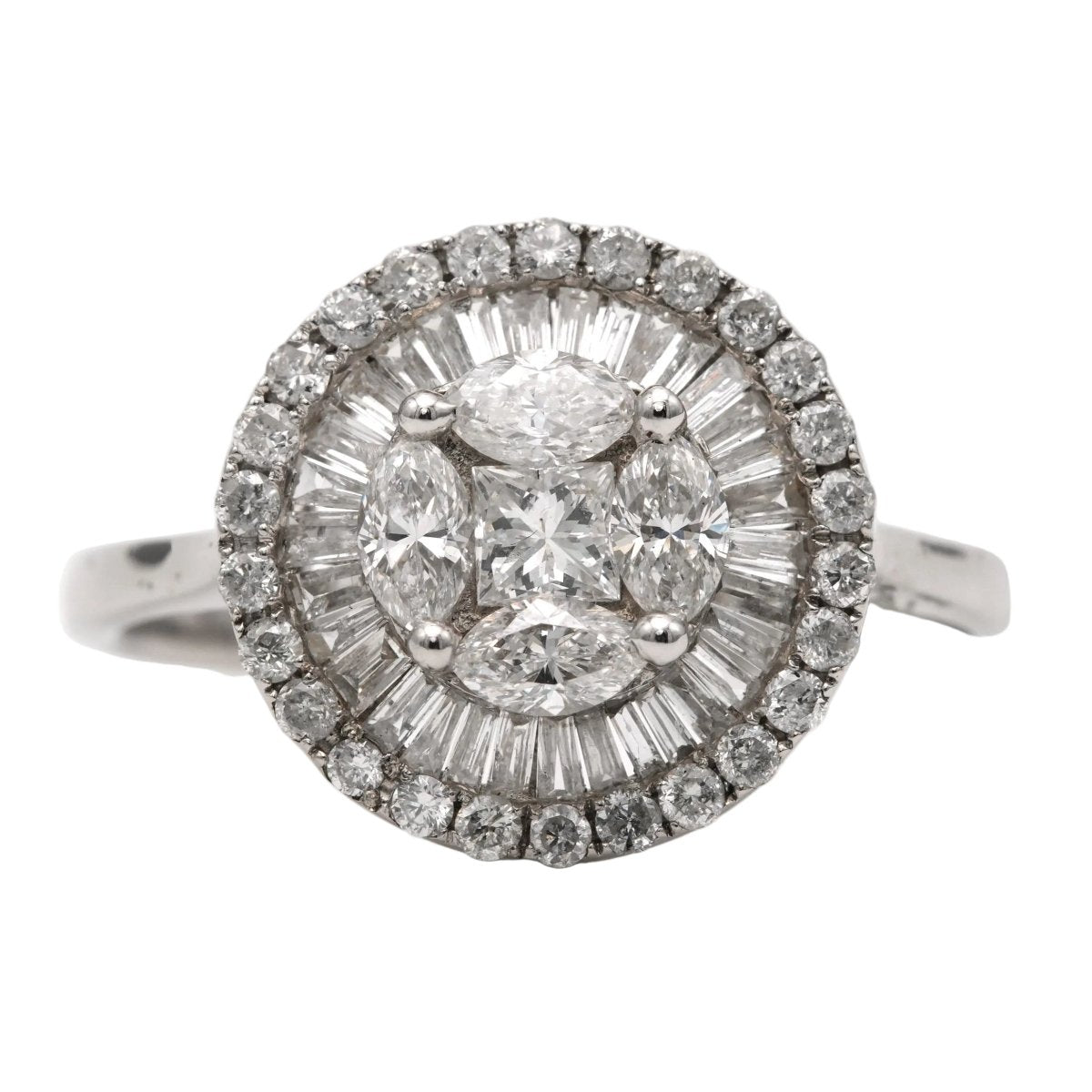 Bague Entourage en or blanc et diamants - Castafiore