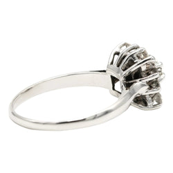 Bague Entourage en or blanc et diamants - Castafiore
