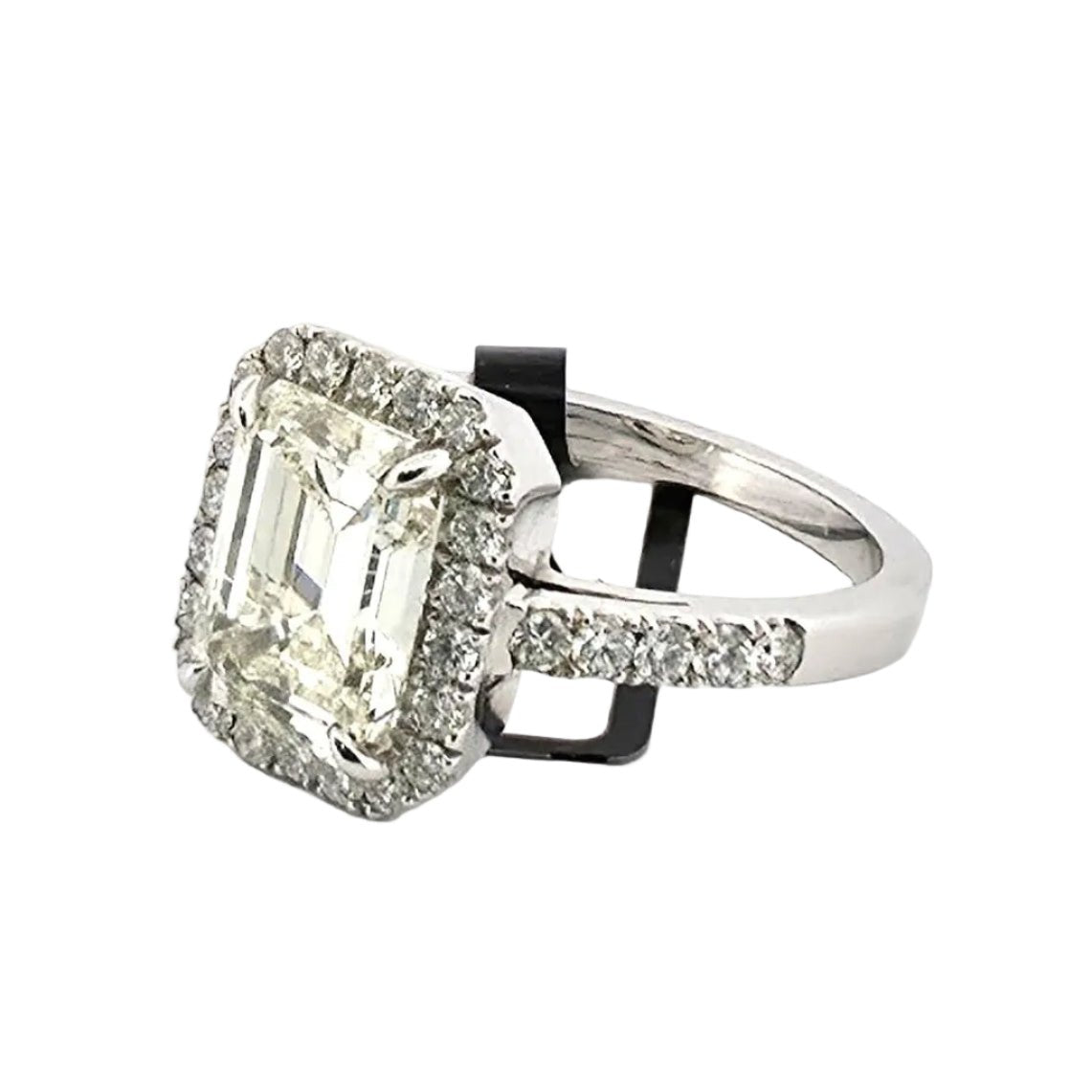 Bague Entourage en or blanc et diamants - Castafiore