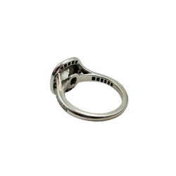 Bague Entourage en or blanc et diamants - Castafiore