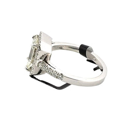 Bague Entourage en or blanc et diamants - Castafiore