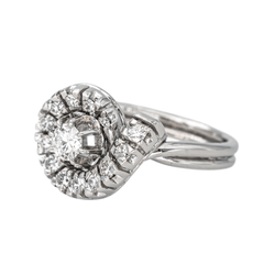 Bague Entourage en or blanc et diamants - Castafiore