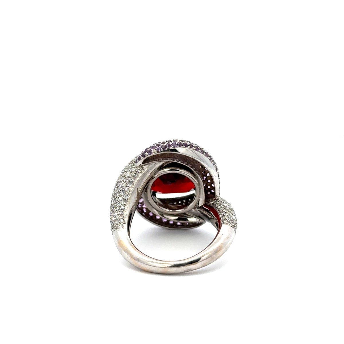 Bague Entourage en or blanc, grenat, améthystes et diamants - Castafiore