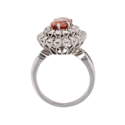 Bague Entourage en or blanc, grenat et diamants - Castafiore
