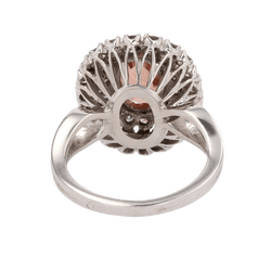 Bague Entourage en or blanc, grenat et diamants - Castafiore