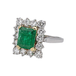 Bague Entourage en or blanc, or jaune, émeraude et diamants - Castafiore