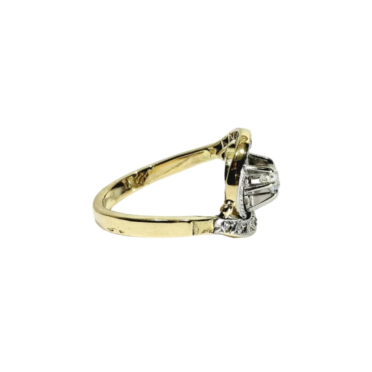 Bague Entourage en or blanc, or jaune et diamants - Castafiore