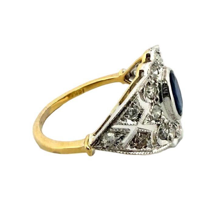 Bague Entourage en or blanc, or jaune, saphir et diamants - Castafiore