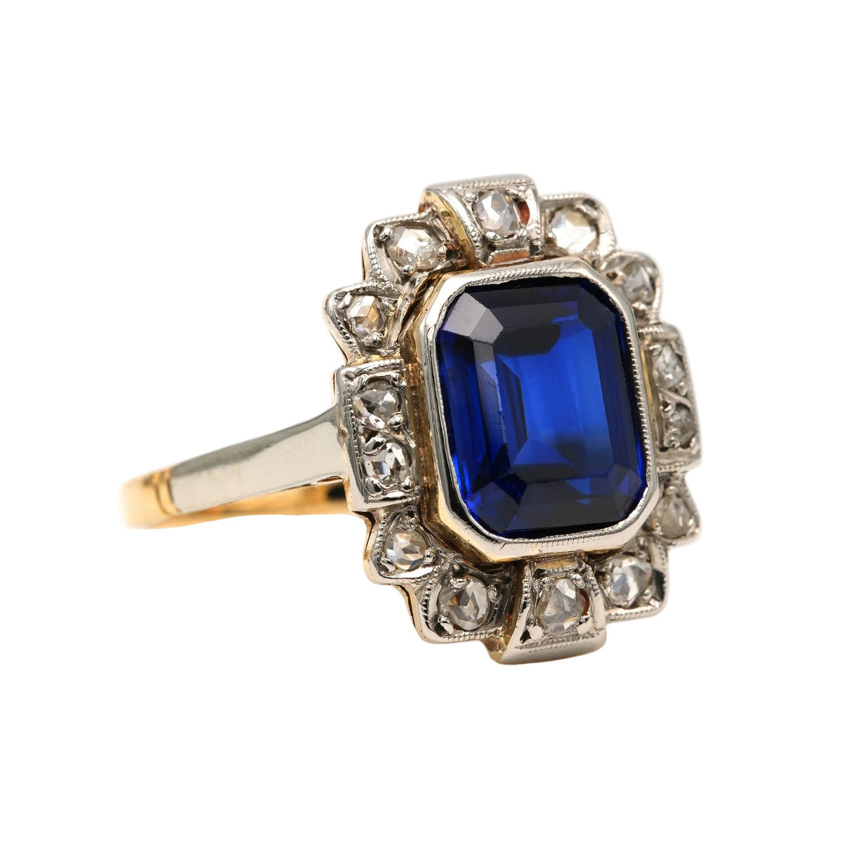 Bague Entourage en or blanc, or jaune, saphir et diamants - Castafiore