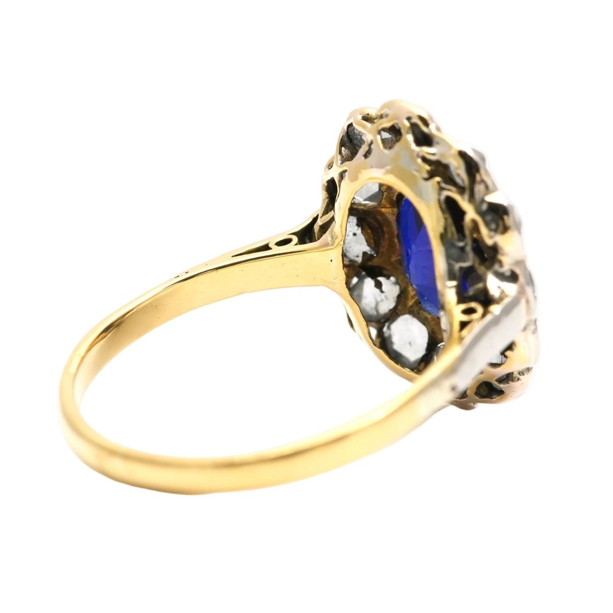 Bague Entourage en or blanc, or jaune, saphir et diamants - Castafiore