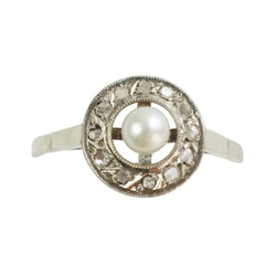 Bague Entourage en or blanc, perle et diamants - Castafiore