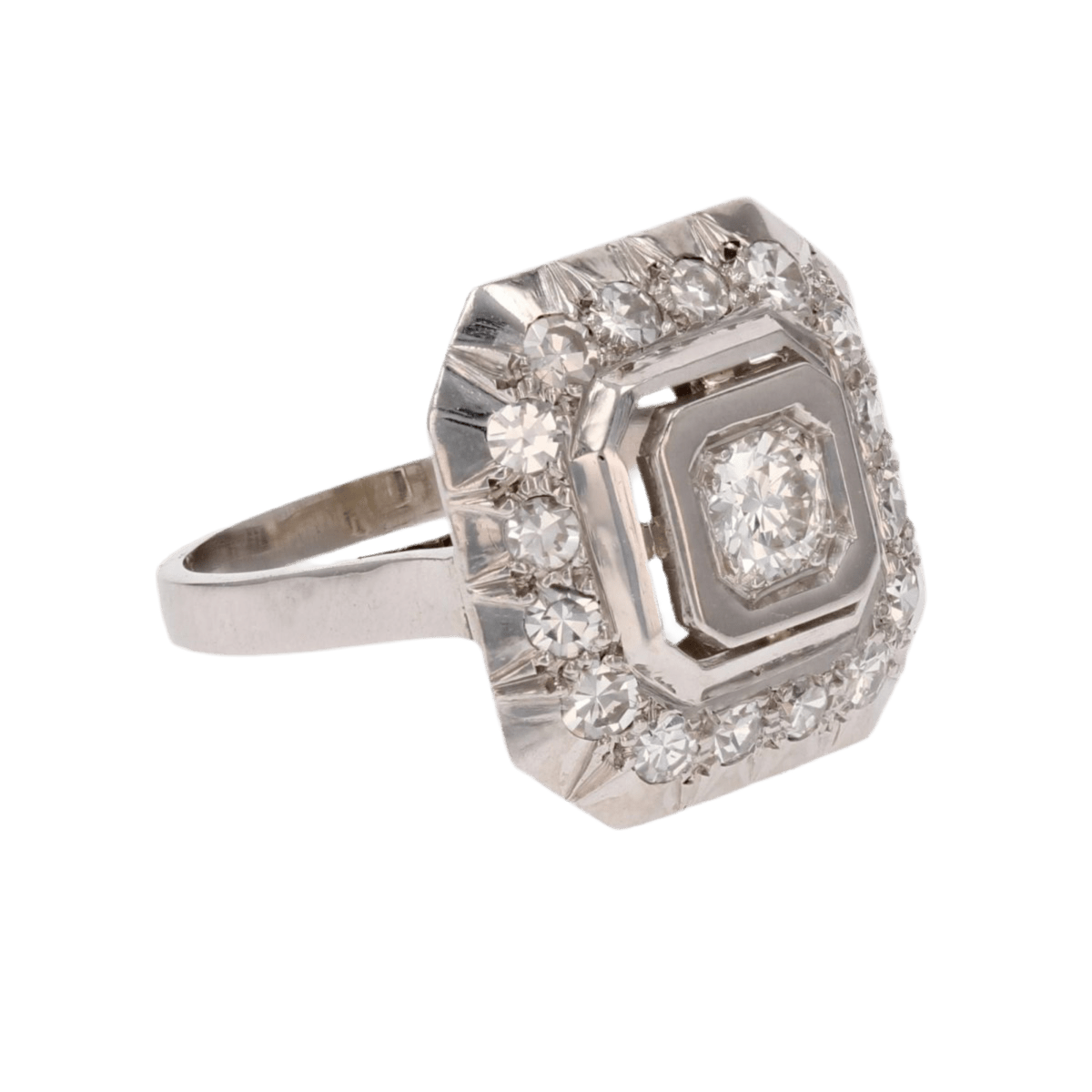 Bague Entourage en or blanc, platine et diamants - Castafiore