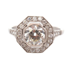 Bague Entourage en or blanc, platine et diamants - Castafiore