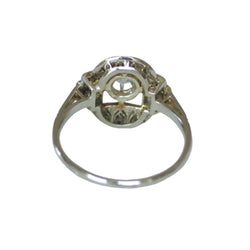 Bague Entourage en or blanc, platine et diamants - Castafiore