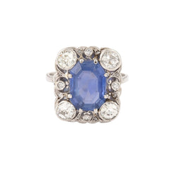 Bague Entourage en or blanc, platine, saphir et diamants - Castafiore