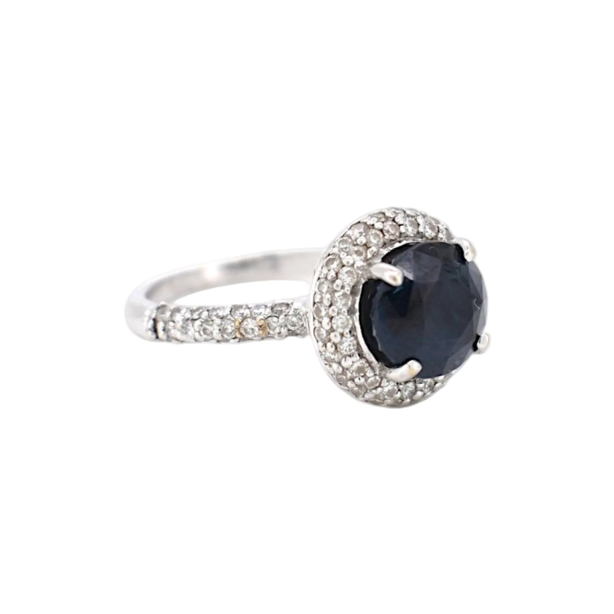 Bague Entourage en or blanc, saphir et diamants - Castafiore