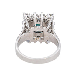 Bague Entourage en or blanc, saphir et diamants - Castafiore