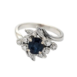 Bague Entourage en or blanc, saphir et diamants - Castafiore