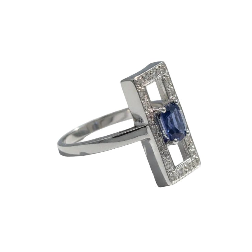 Bague Entourage en or blanc, saphir et diamants - Castafiore
