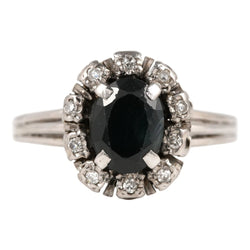 Bague Entourage en or blanc, saphir et diamants - Castafiore
