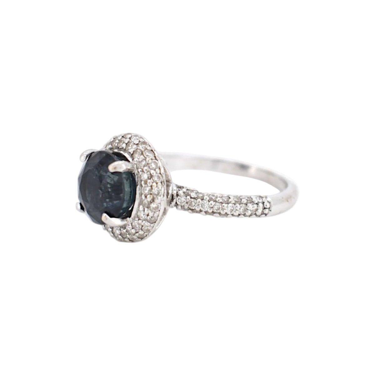 Bague Entourage en or blanc, saphir et diamants - Castafiore