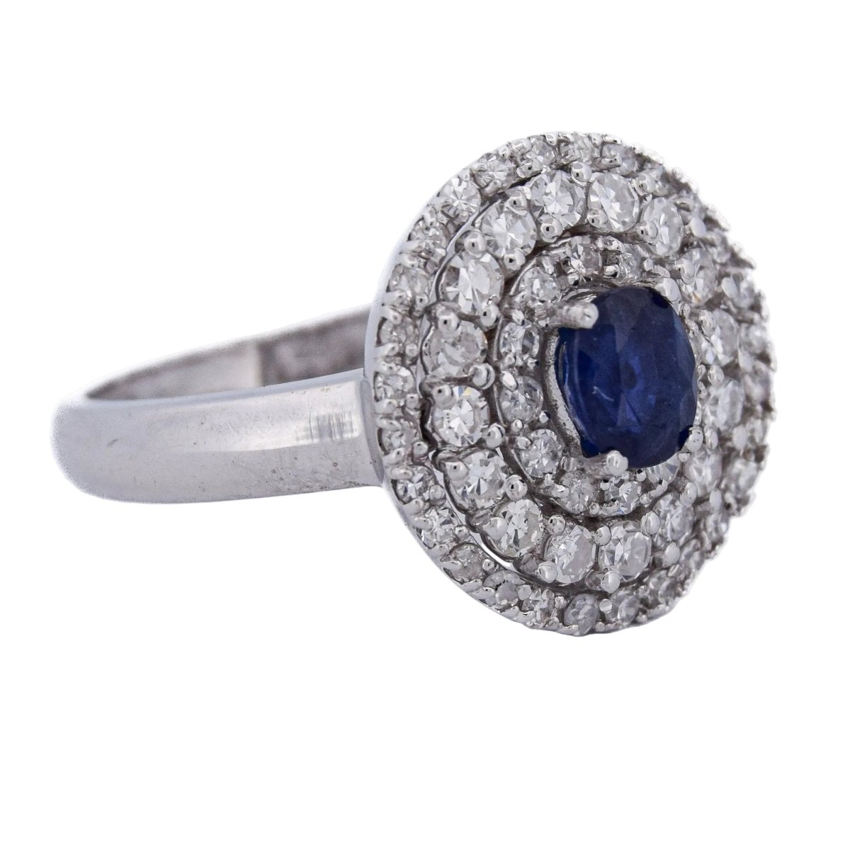 Bague Entourage en or blanc, saphir et diamants - Castafiore