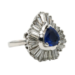 Bague Entourage en or blanc, saphir et diamants - Castafiore