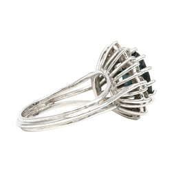Bague Entourage en or blanc, saphirs et diamants - Castafiore
