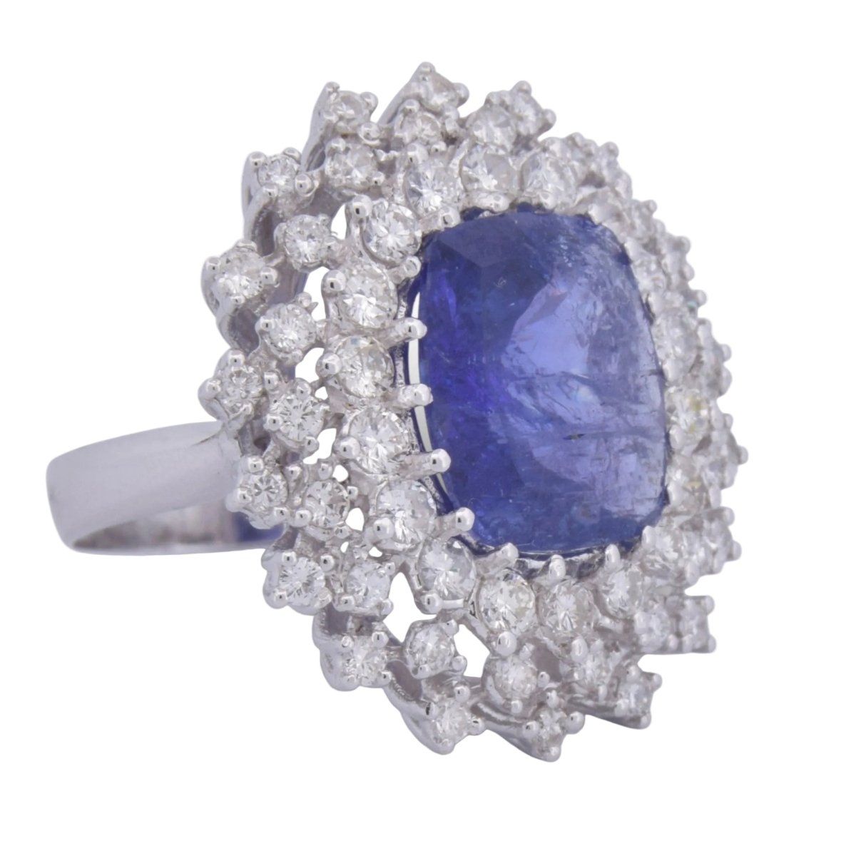 Bague Entourage en or blanc, tanzanite et diamants - Castafiore