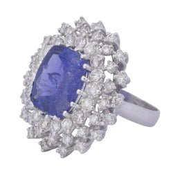 Bague Entourage en or blanc, tanzanite et diamants - Castafiore