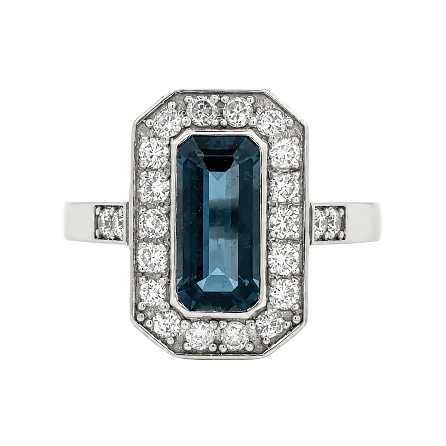 Bague Entourage en or blanc, topaze et diamants - Castafiore